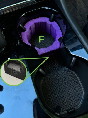 Volvo XC40/EX40/C40/EC40 - Cup Holder adapter
